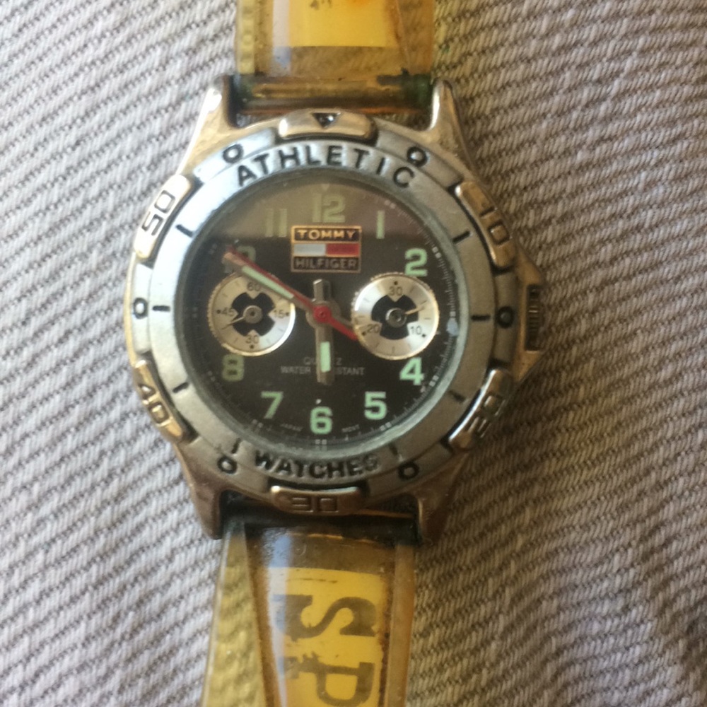 Vintage Tommy Hilfiger sports watch